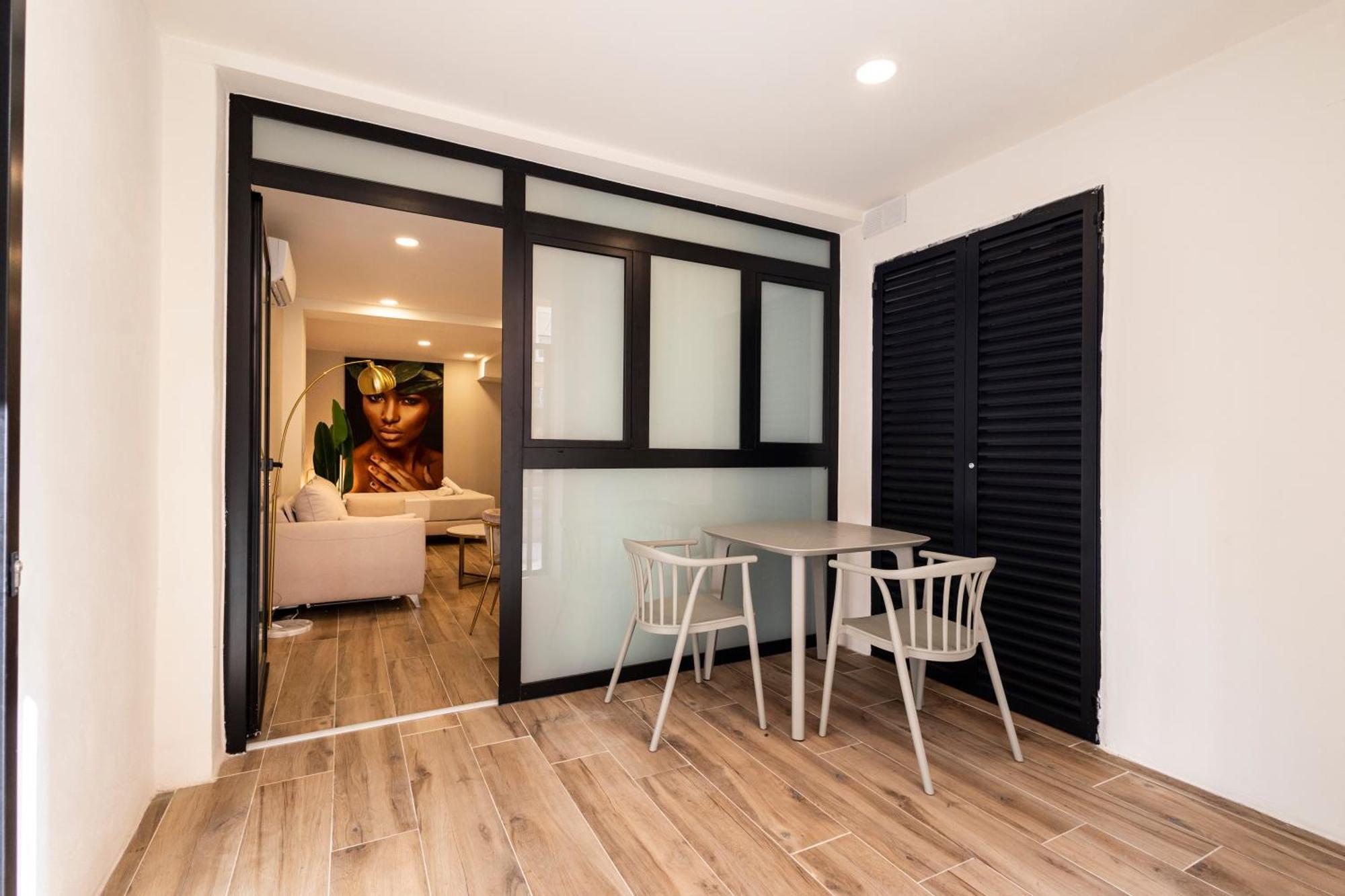 Cortes Suites By Concept Flats Valencia Buitenkant foto