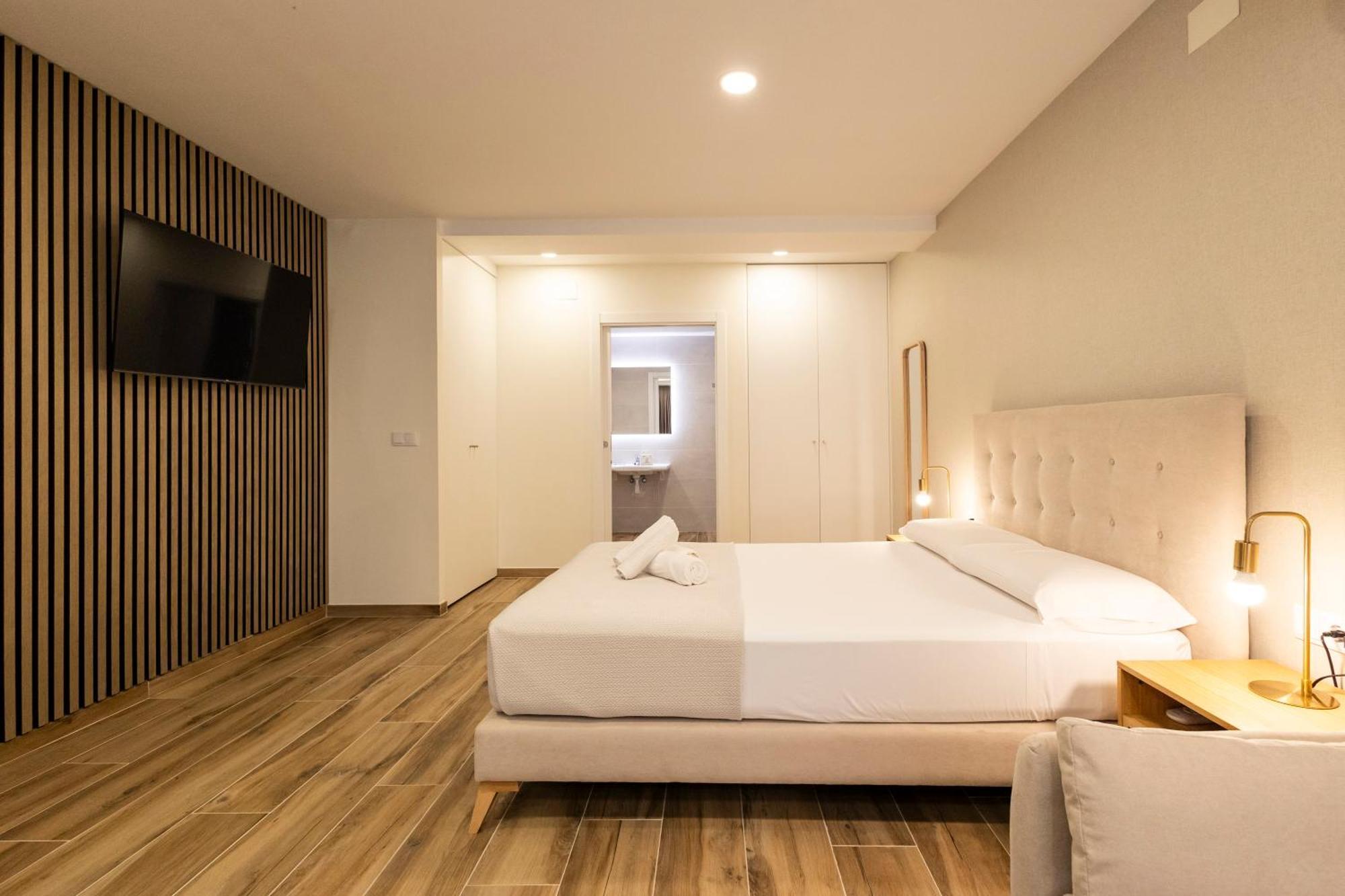 Cortes Suites By Concept Flats Valencia Buitenkant foto