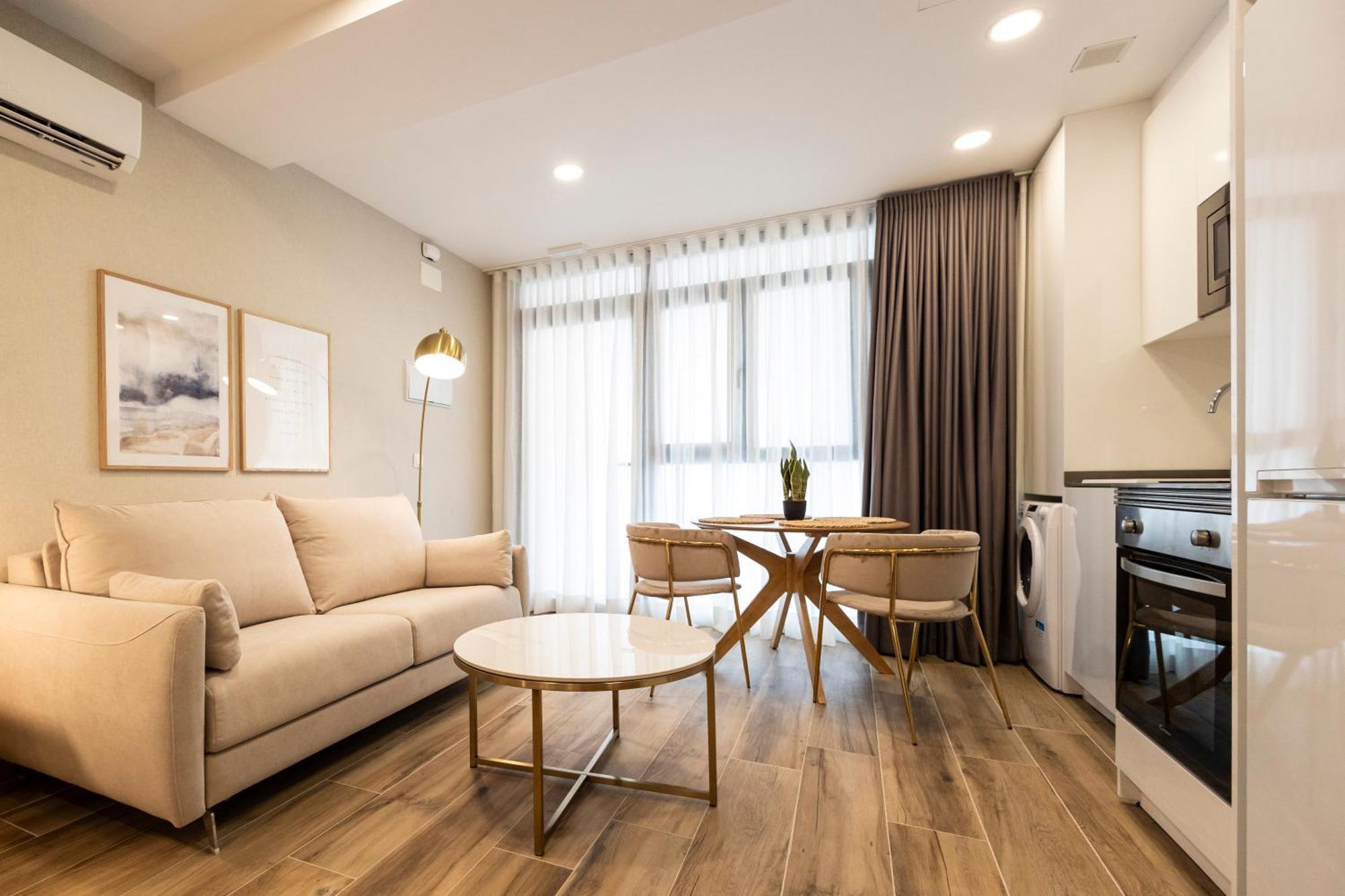 Cortes Suites By Concept Flats Valencia Buitenkant foto