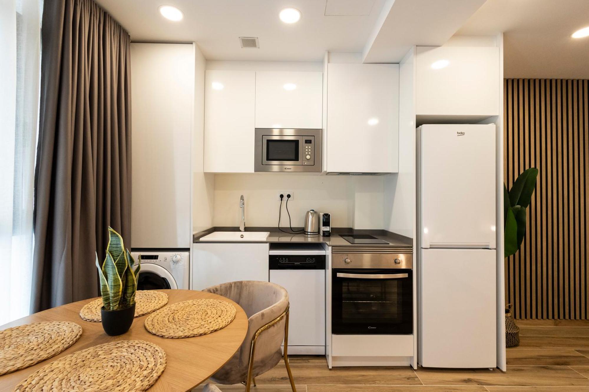 Cortes Suites By Concept Flats Valencia Buitenkant foto